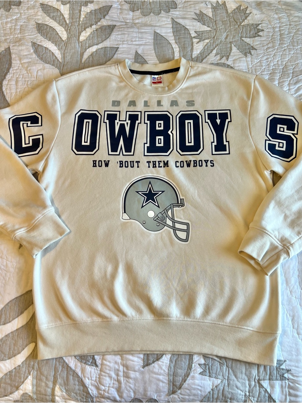 Dallas Cowboys NFL How Bout Them Cowboys Cream Block Letter Pullover Sweatshirt